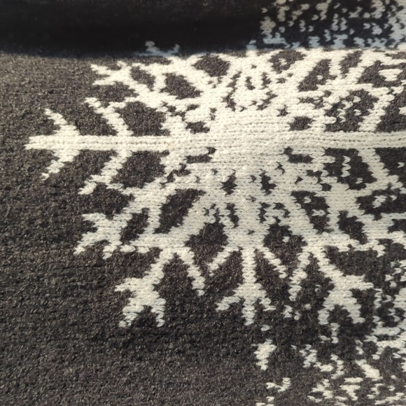 J.Jill snowflake sweater size medium - Picture 2 of 7